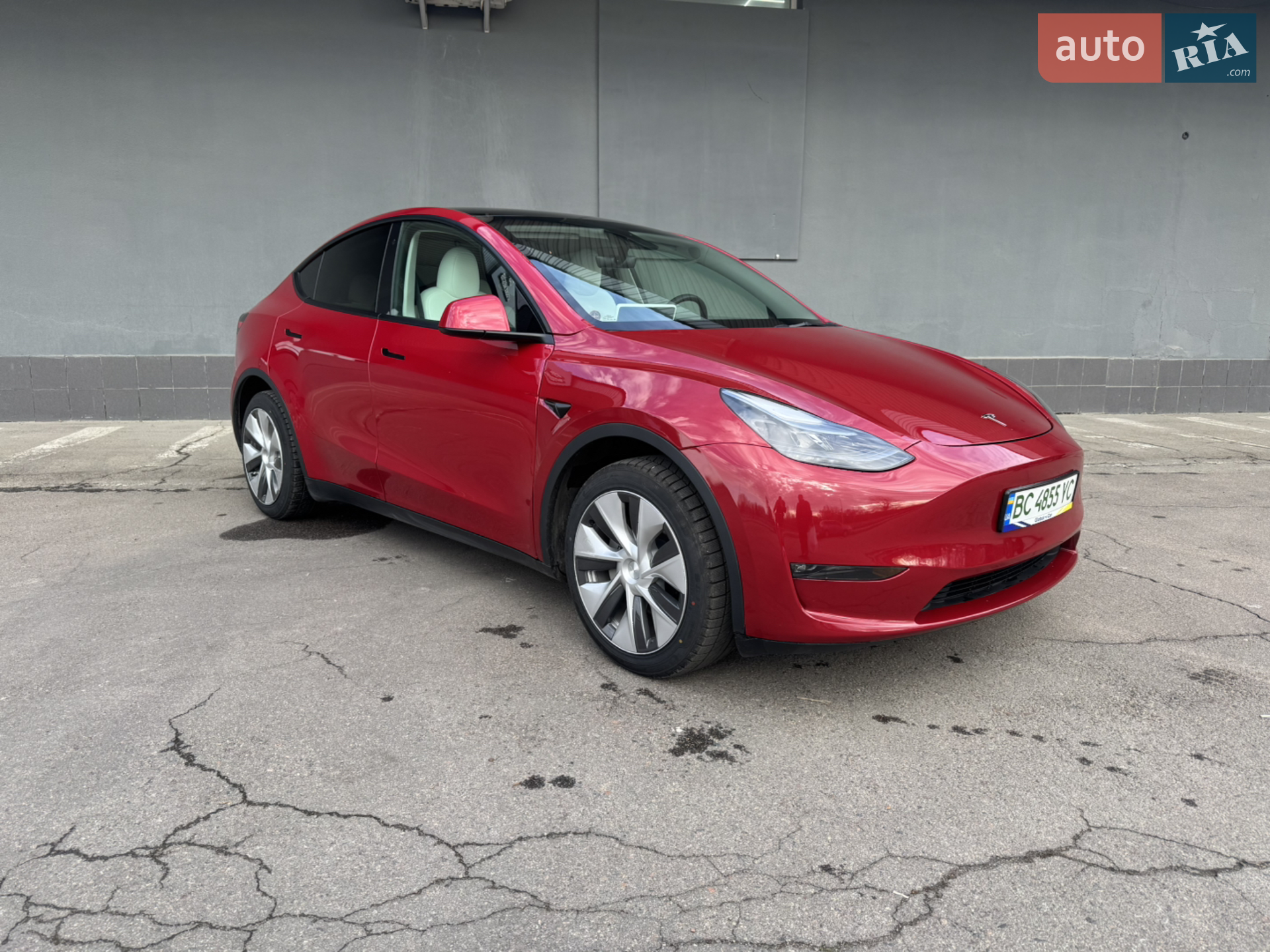 Tesla Model Y, 2023