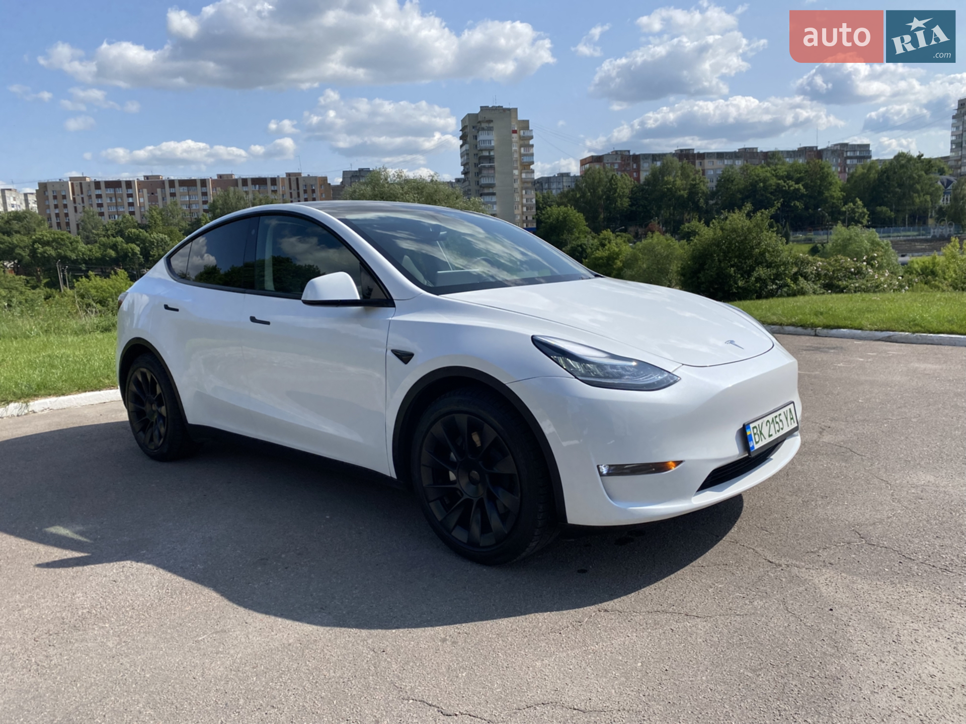 Tesla Model Y, 2022