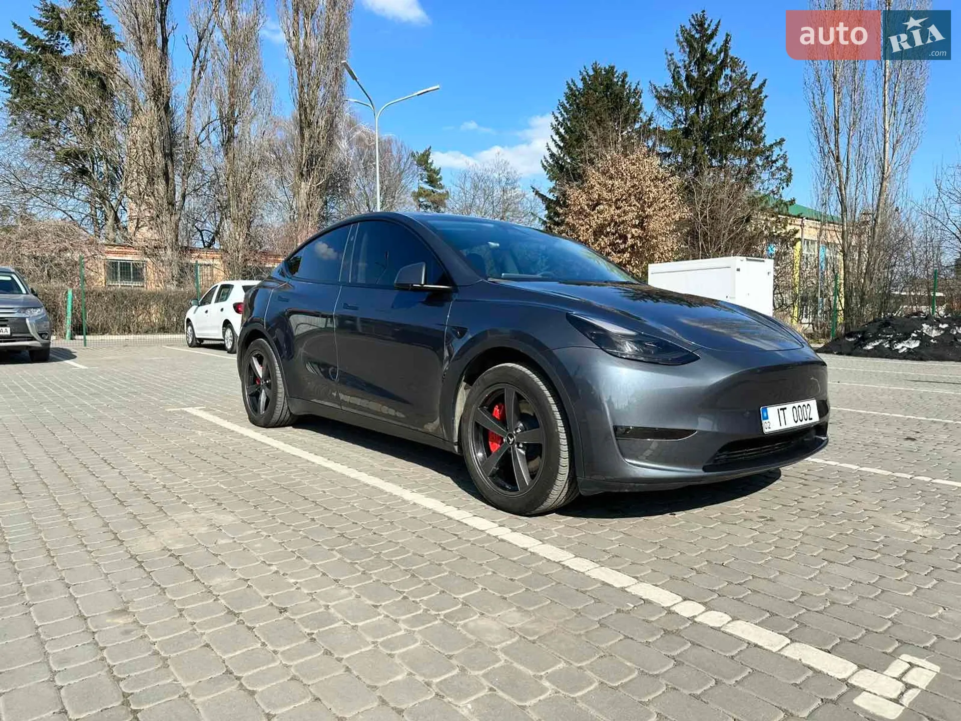 Tesla Model Y, 2023