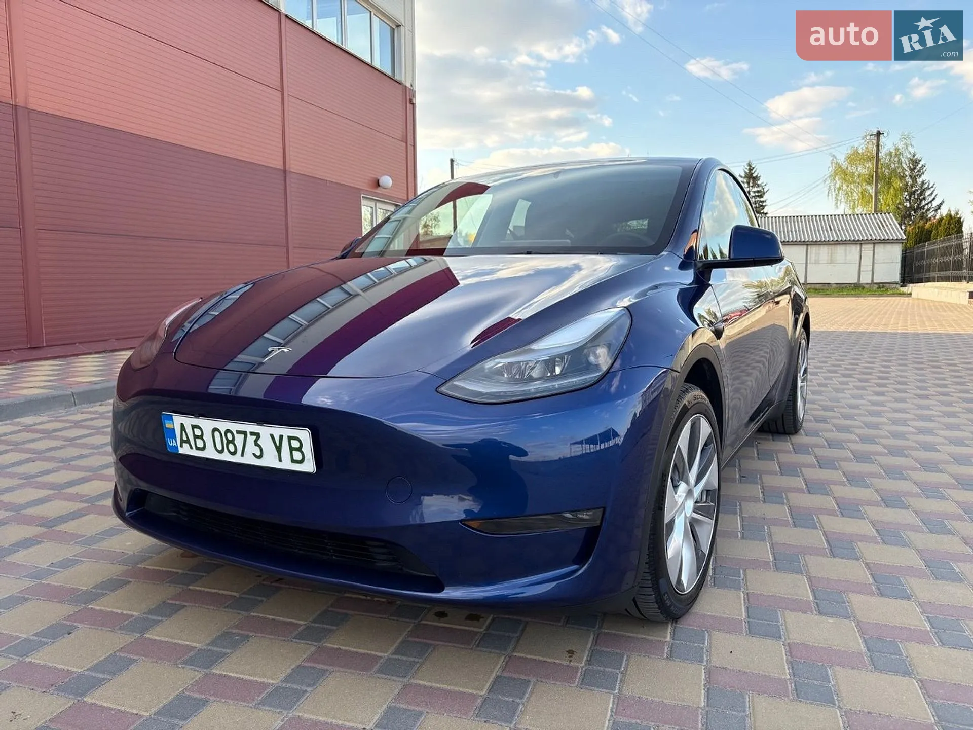 Tesla Model Y, 2023