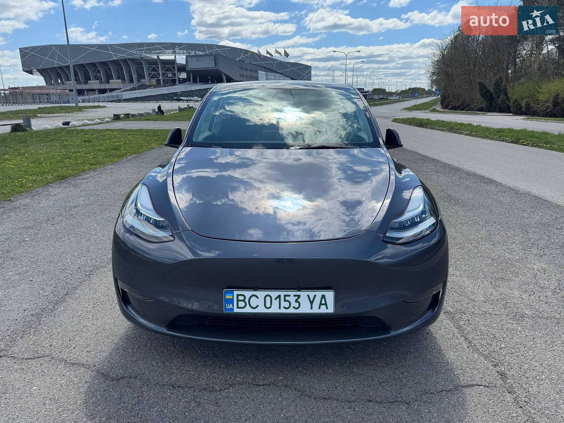 Tesla Model Y, 2021