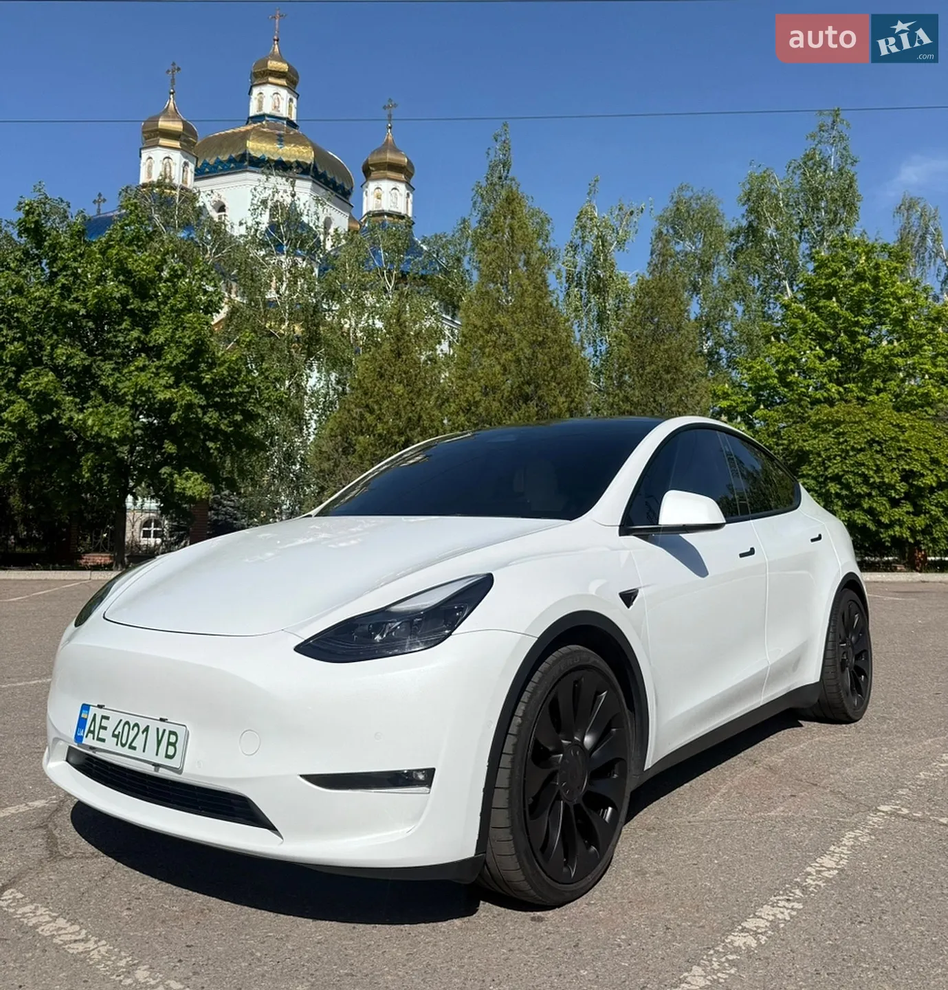 Tesla Model Y, 2022
