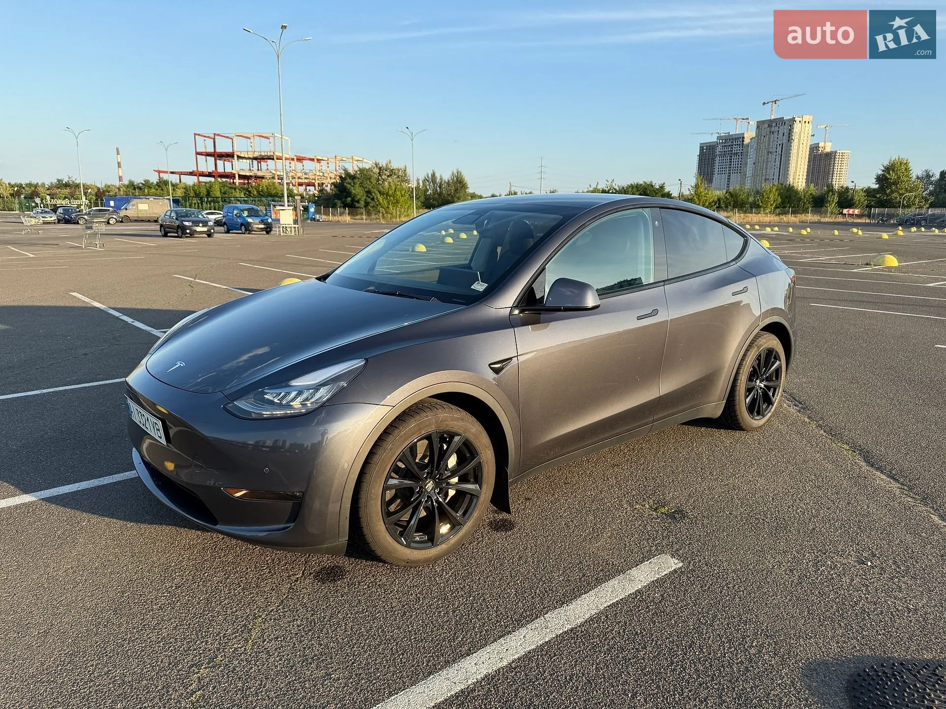 Tesla Model Y, 2021