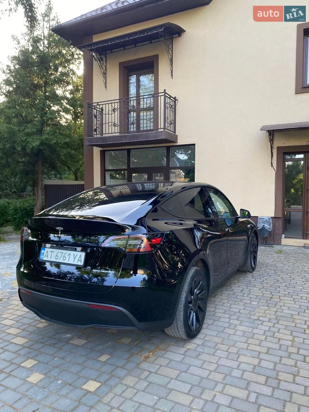 Tesla Model Y, 2022