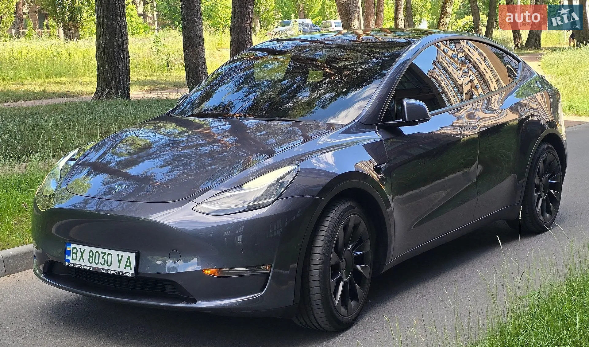 Tesla Model Y, 2022