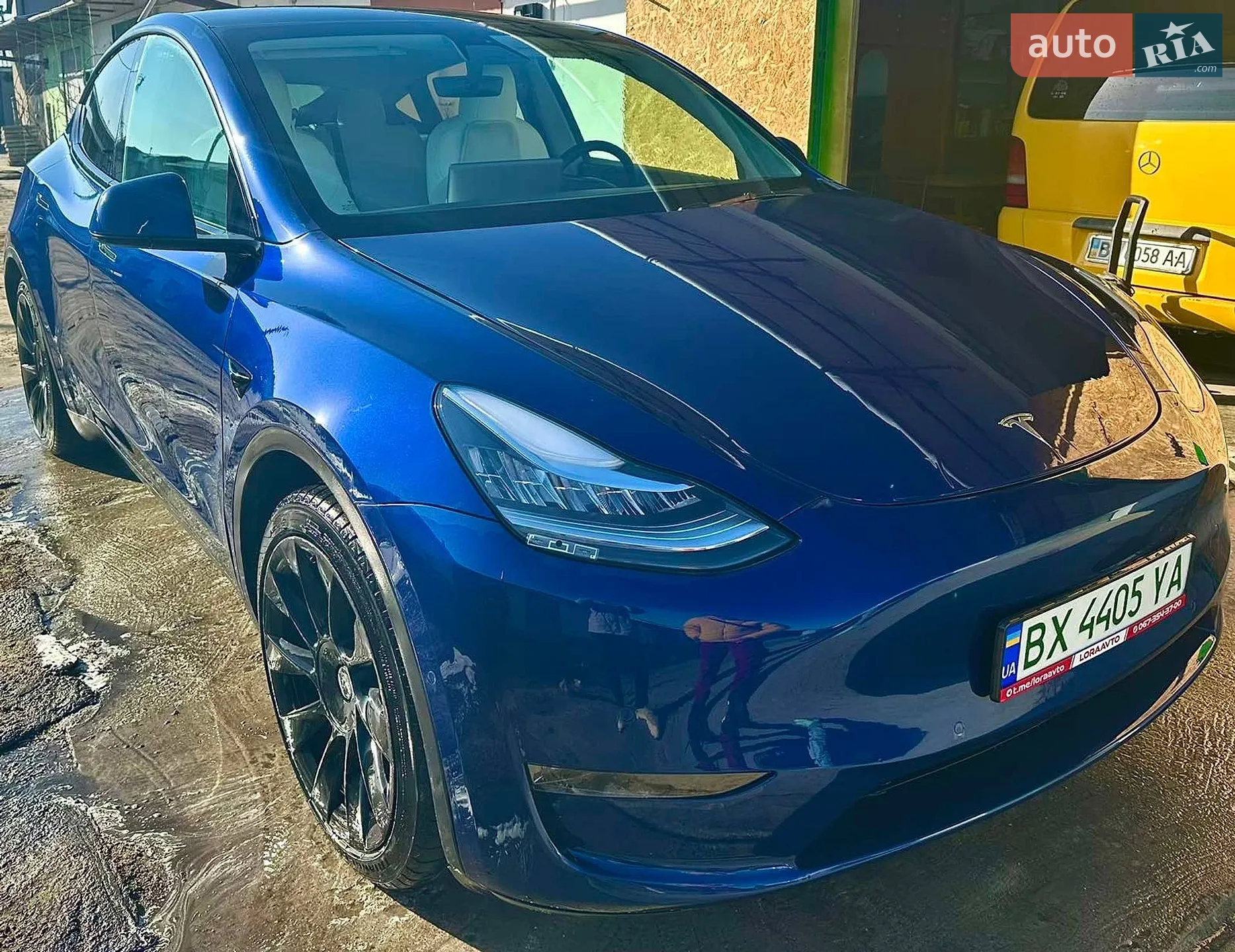 Tesla Model Y, 2021