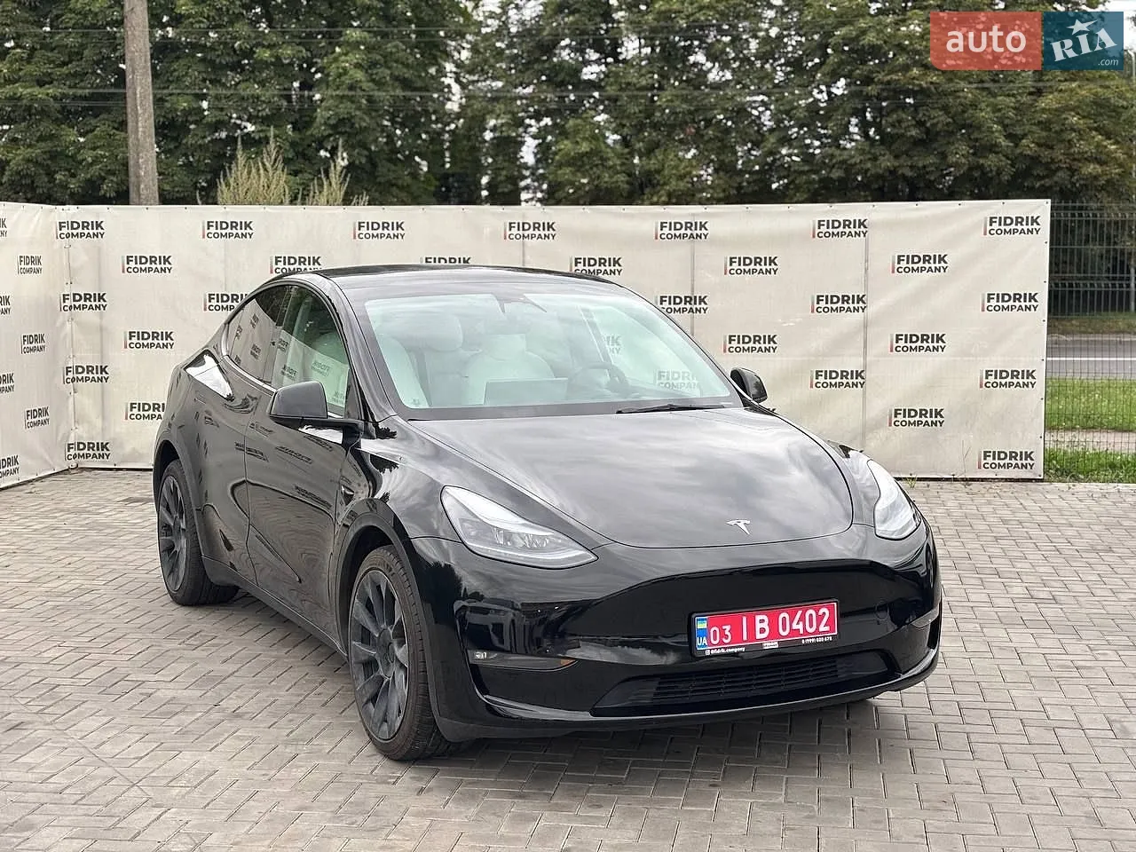 Tesla Model Y, 2023