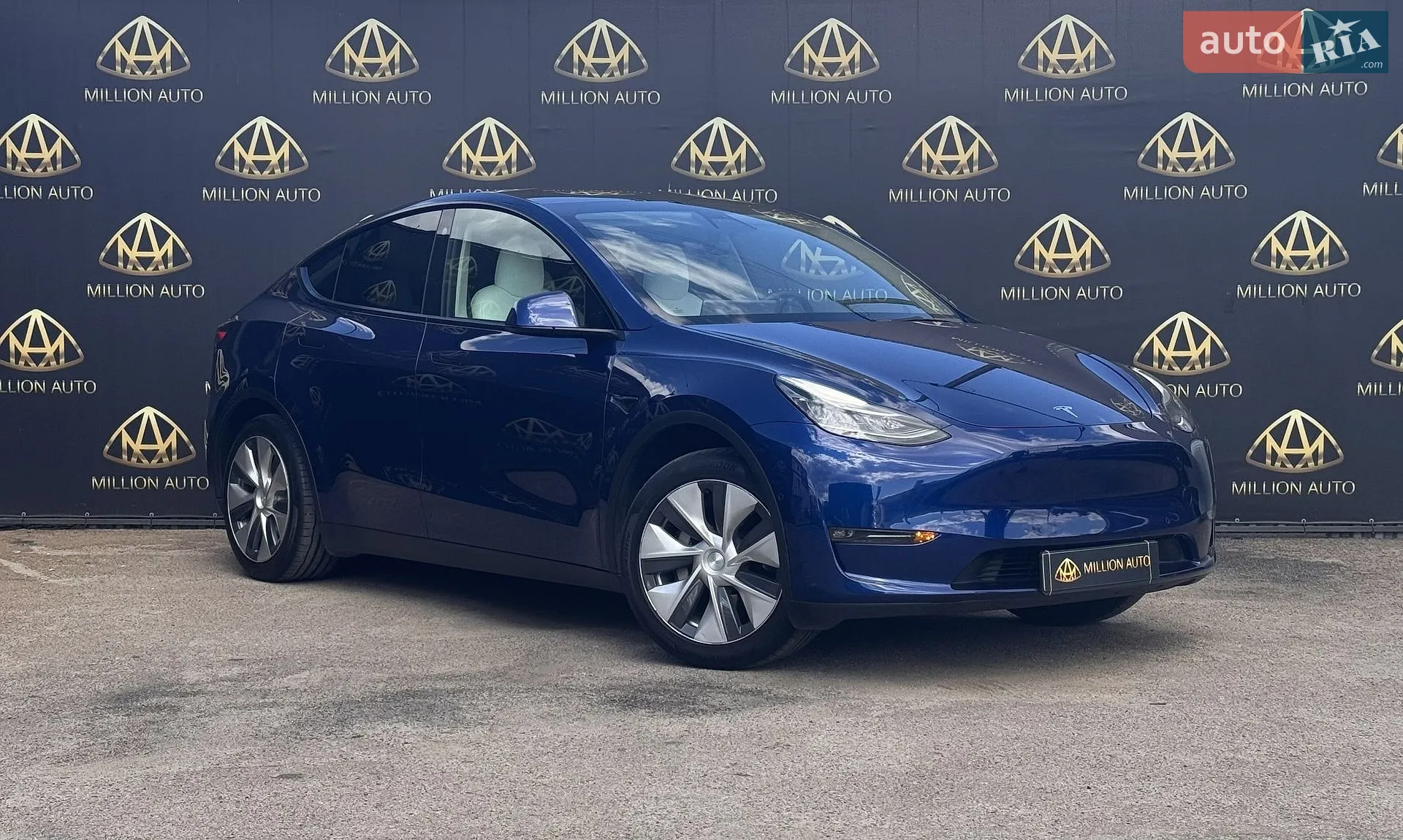 Tesla Model Y, 2021