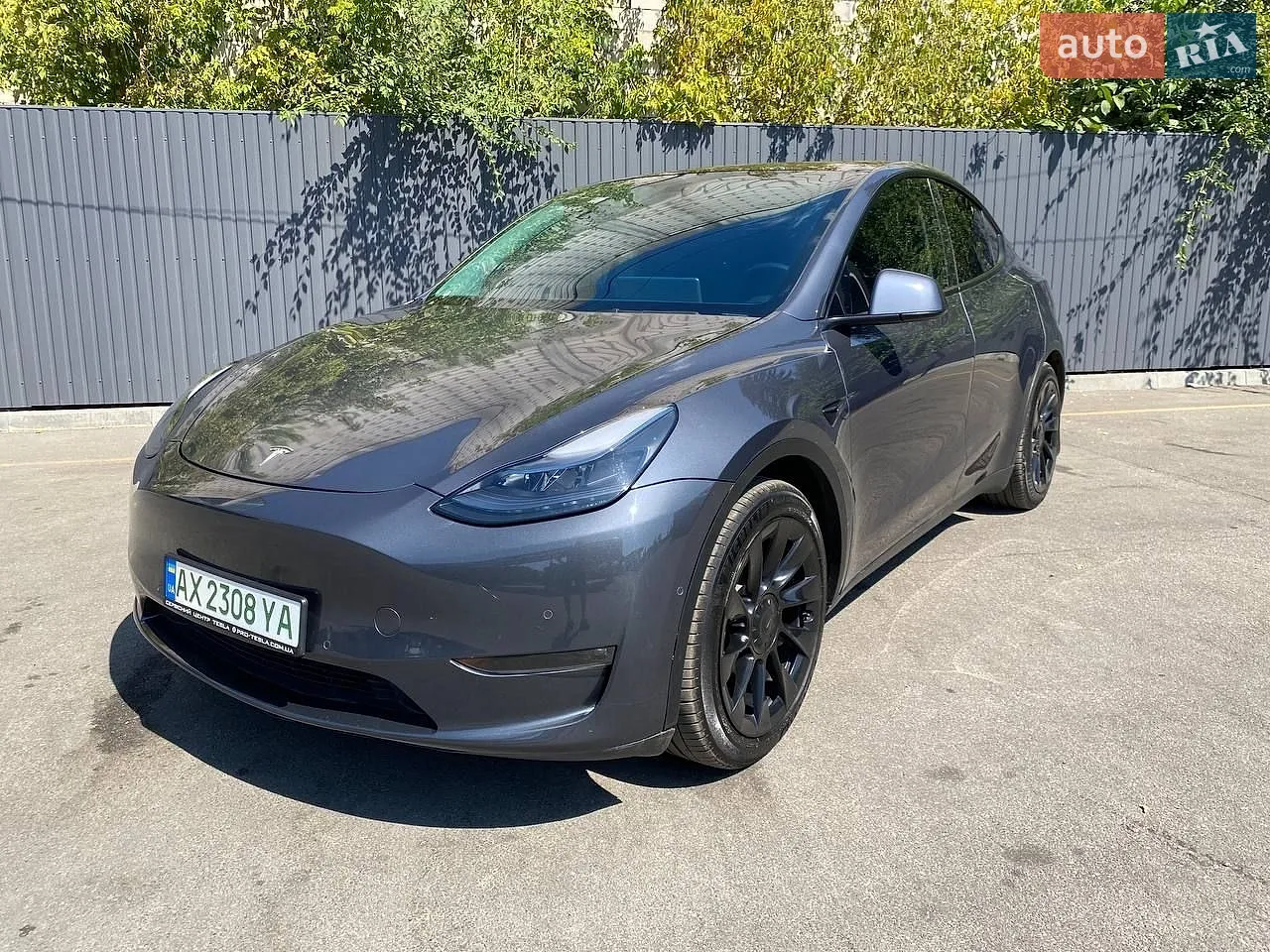 Tesla Model Y, 2021