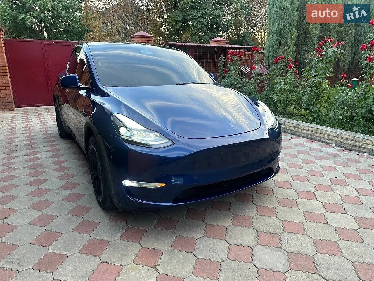 Tesla Model Y, 2023