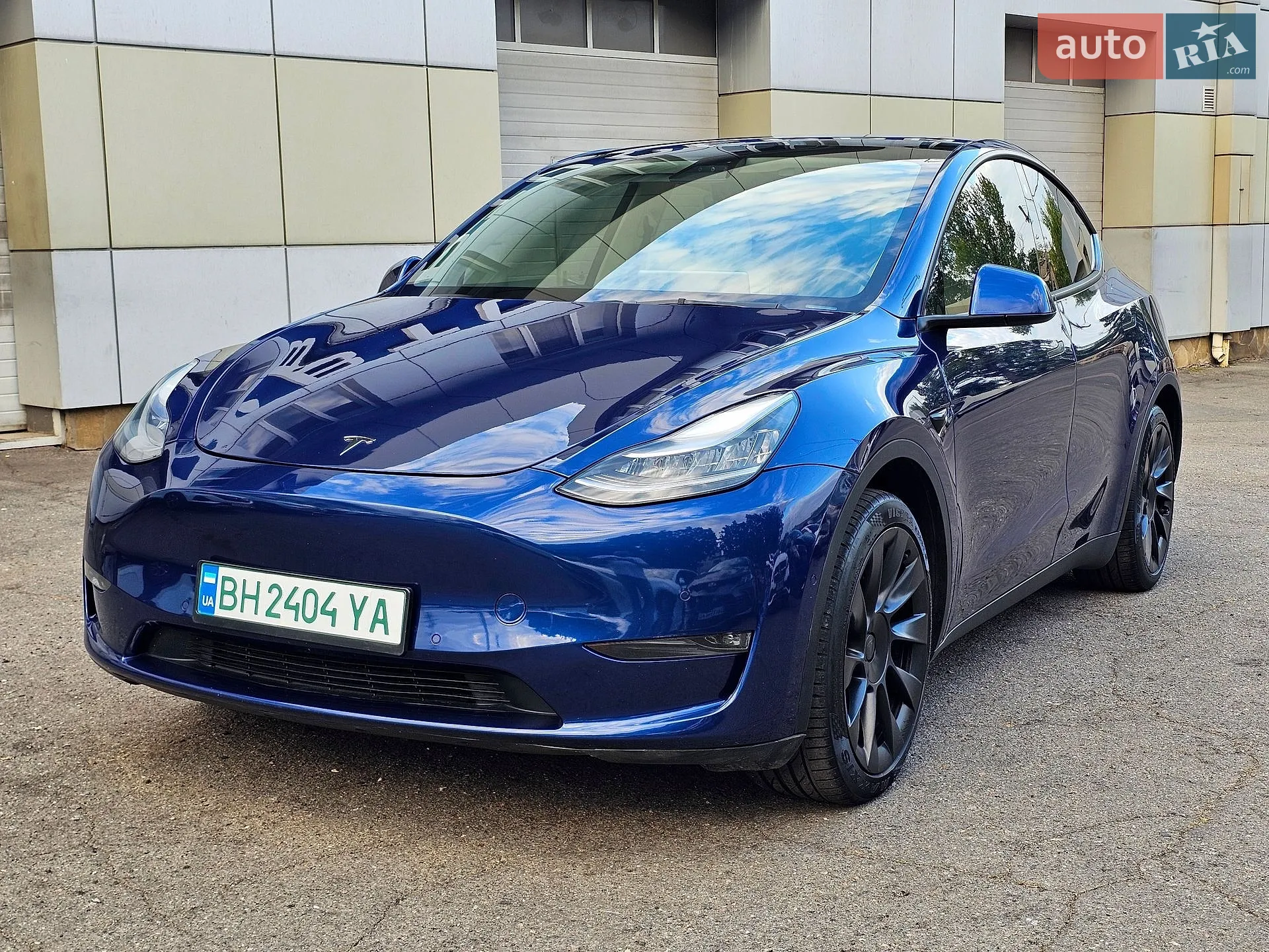 Tesla Model Y, 2021