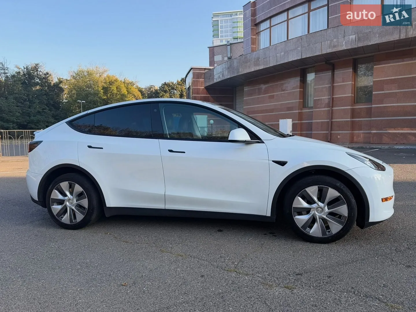 Tesla Model Y, 2022