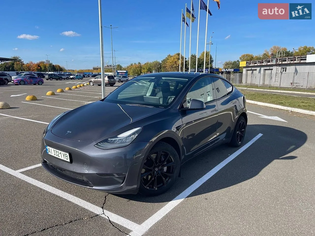 Tesla Model Y, 2021