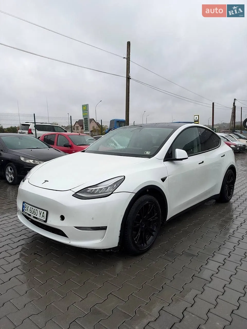 Tesla Model Y, 2021