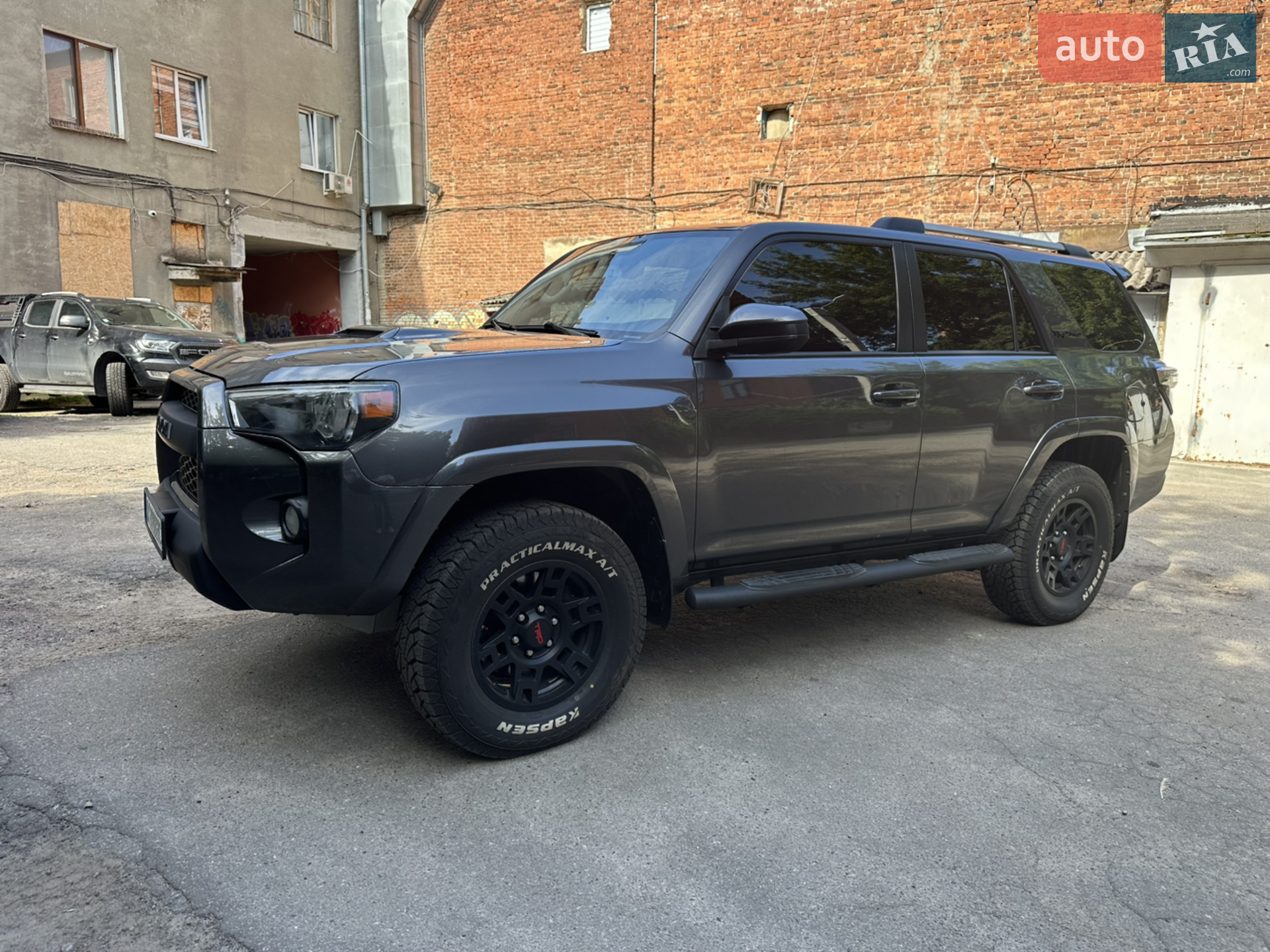 Toyota 4Runner, 2016