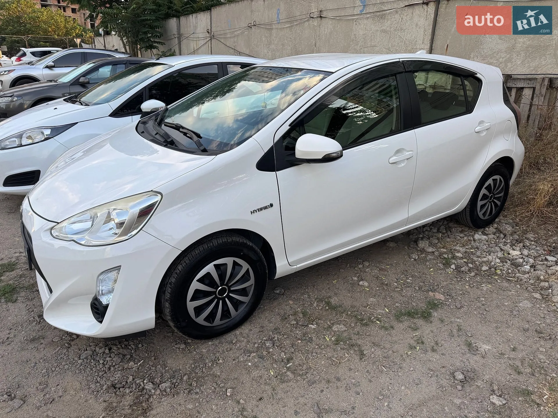 Toyota Aqua, 2015