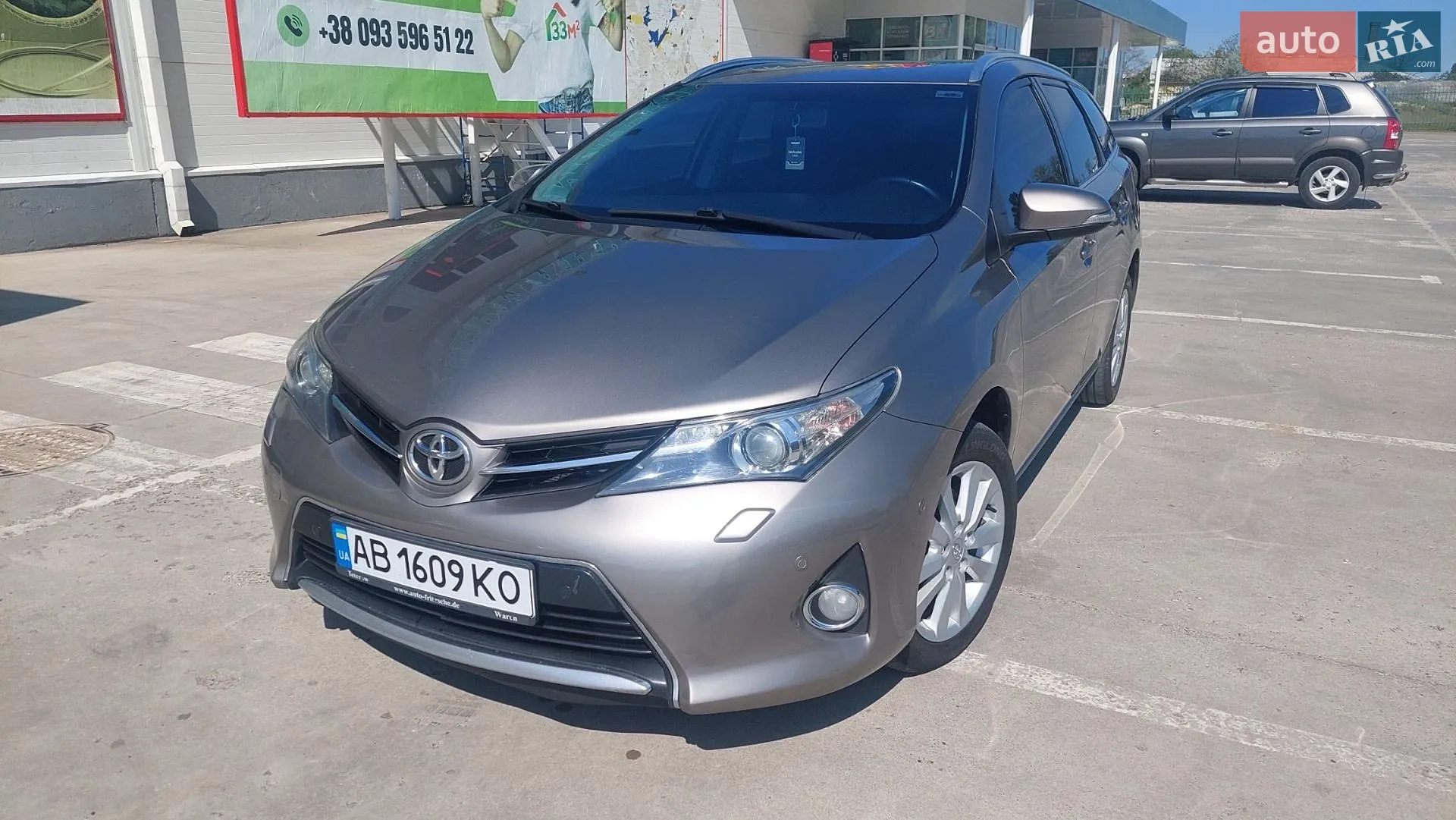 Toyota Auris, 2014