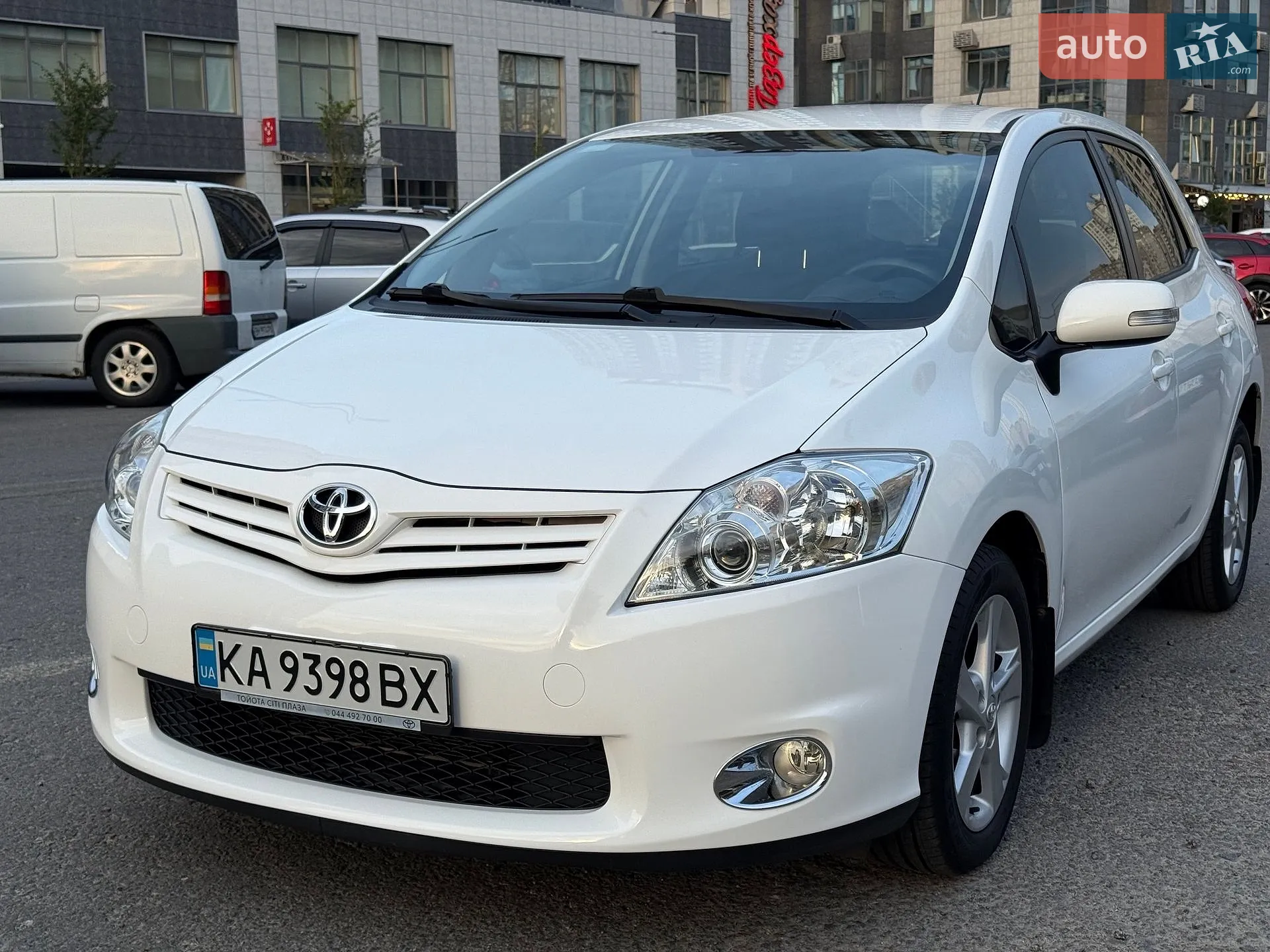 Toyota Auris, 2012