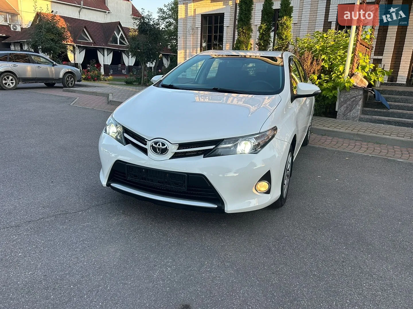 Toyota Auris, 2014