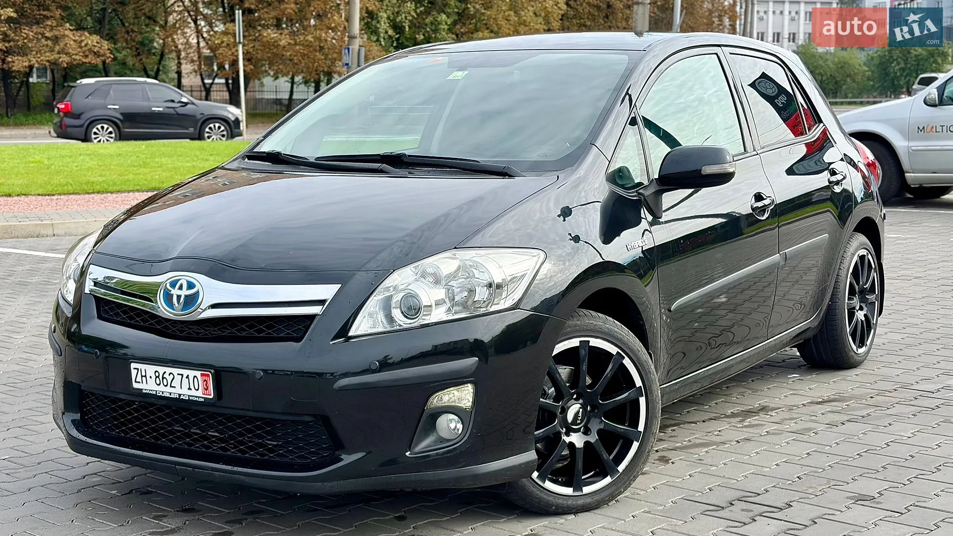 Toyota Auris, 2011