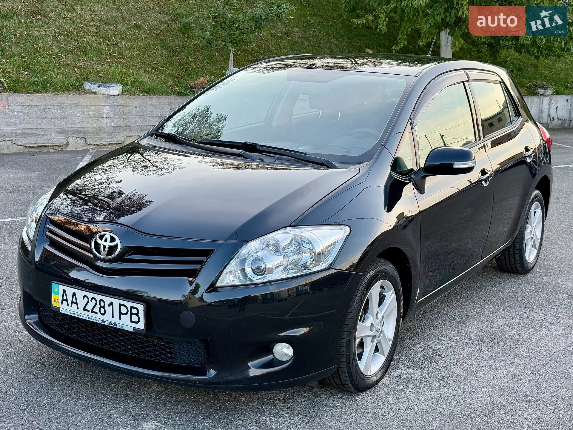 Toyota Auris, 2011