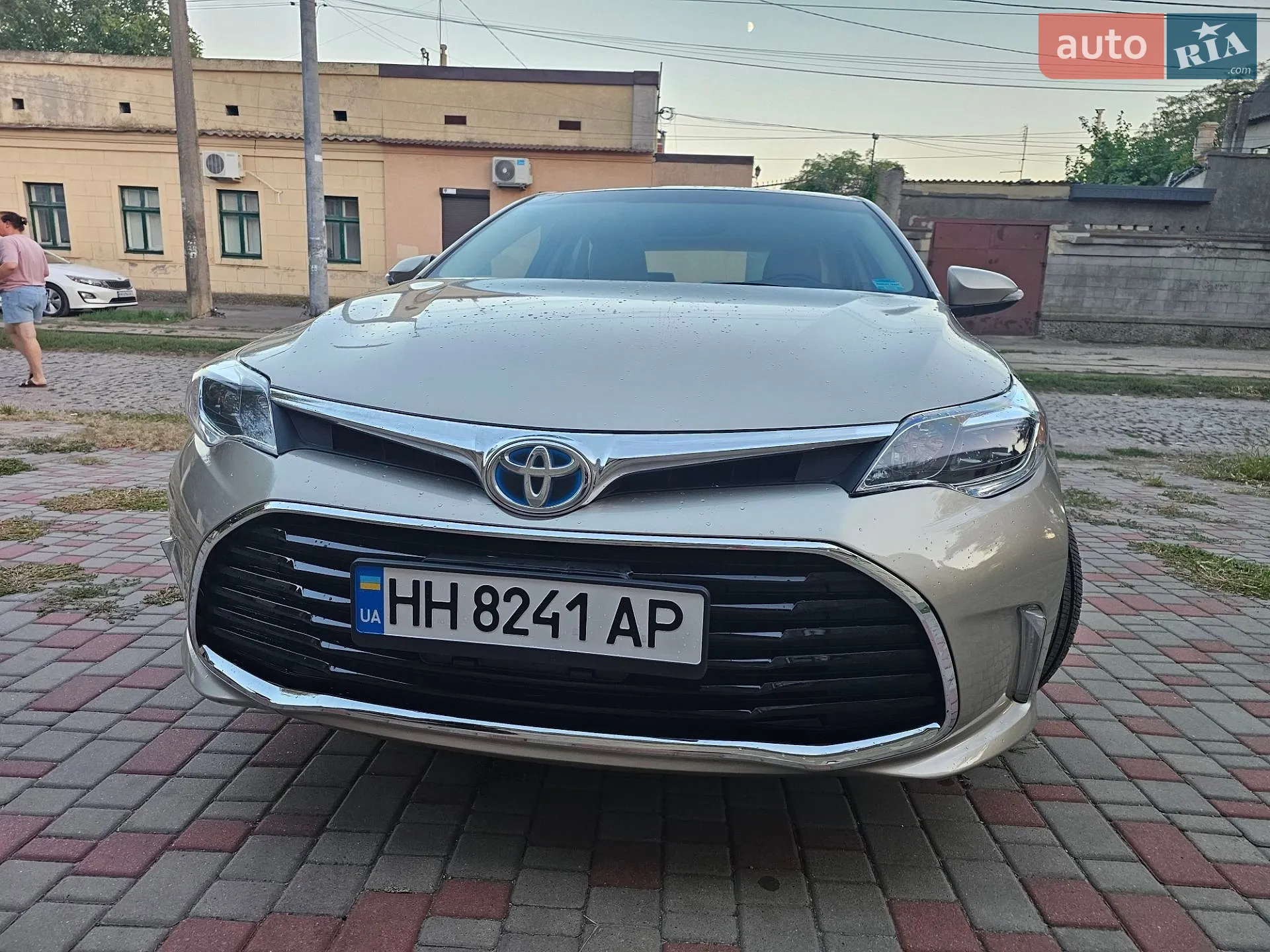 Toyota Avalon, 2016