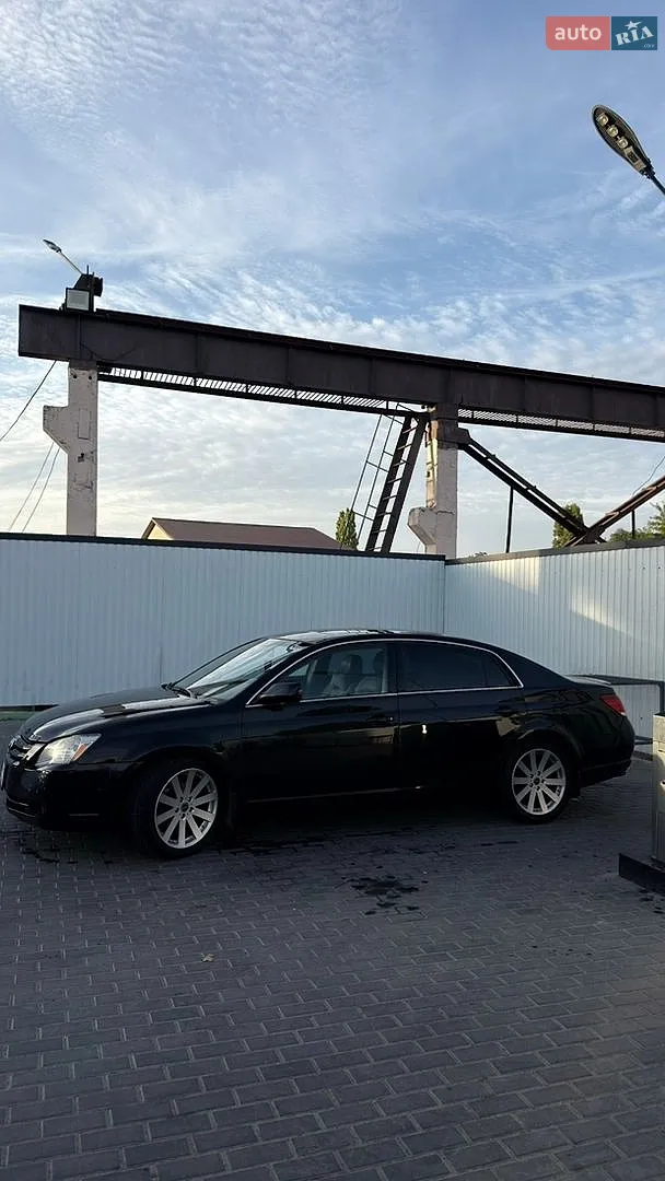 Toyota Avalon, 2007