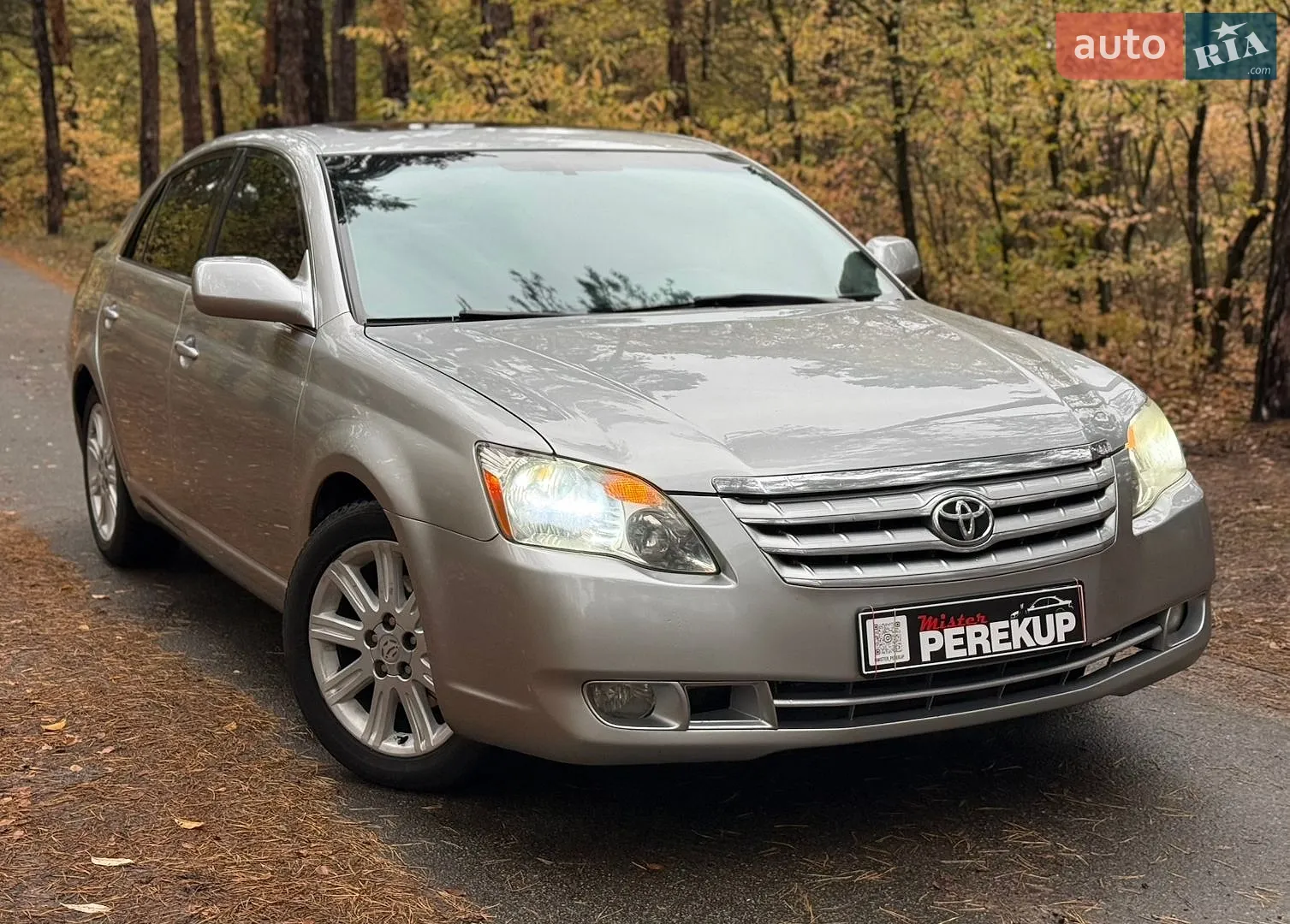 Toyota Avalon, 2005
