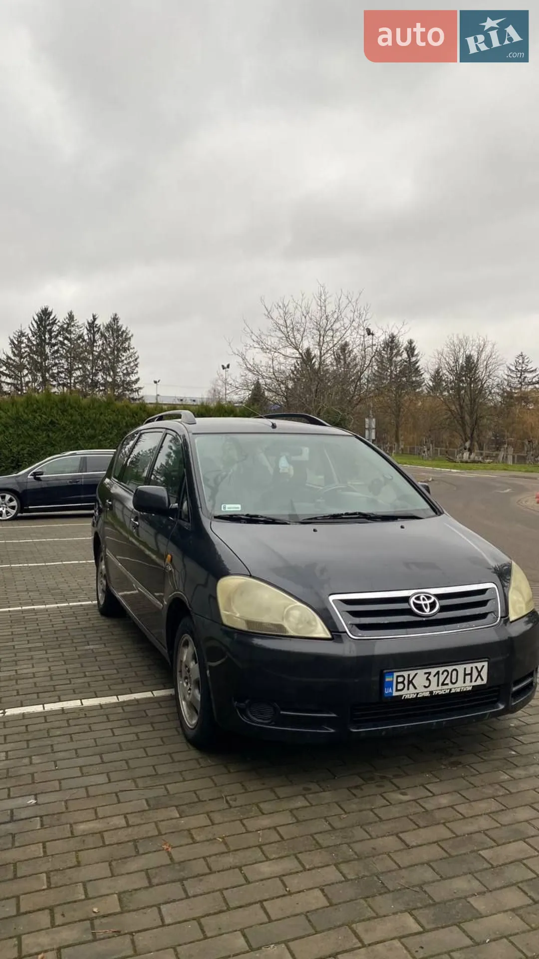 Toyota Avensis Verso, 2002