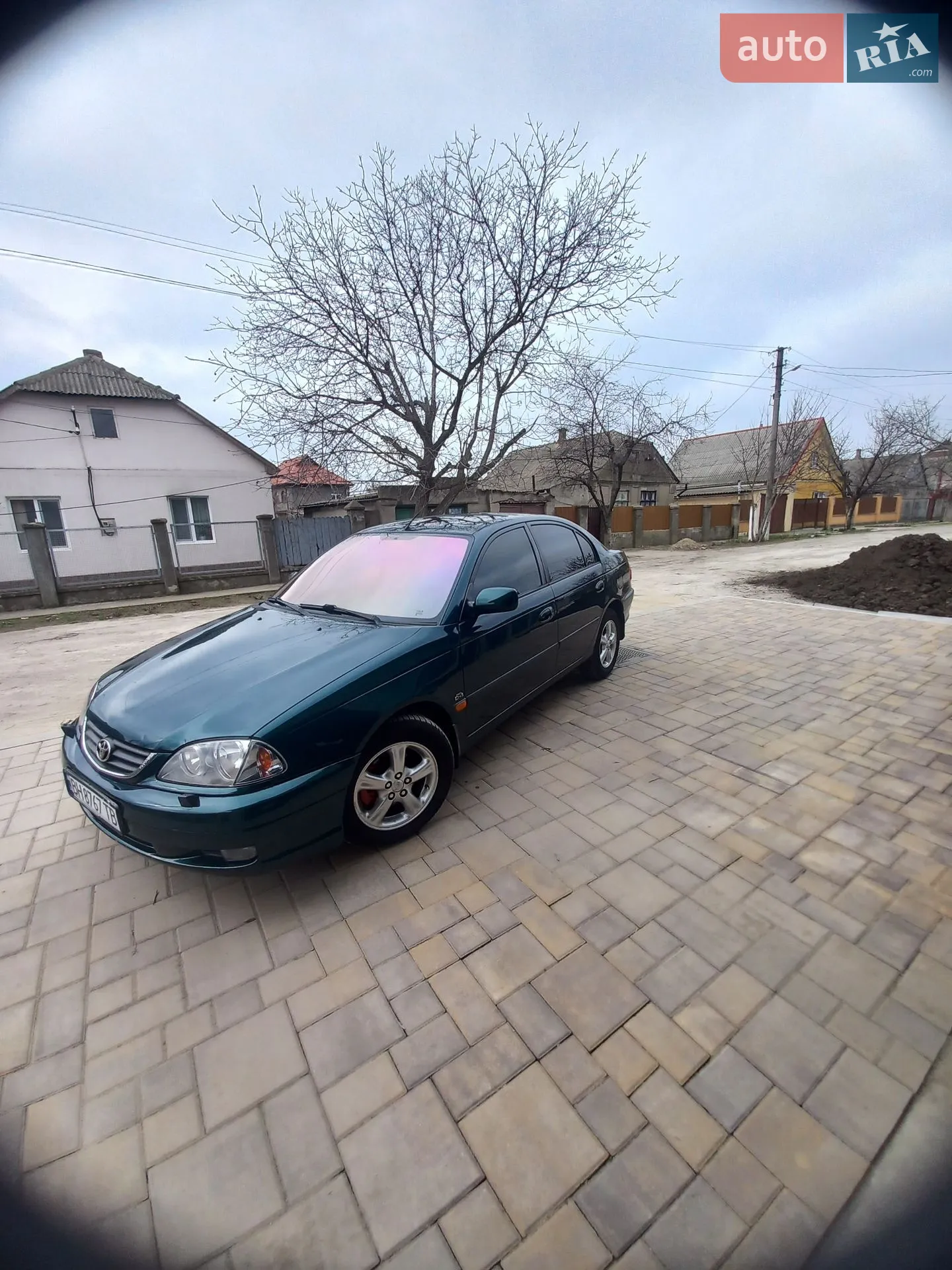 Toyota Avensis, 2002