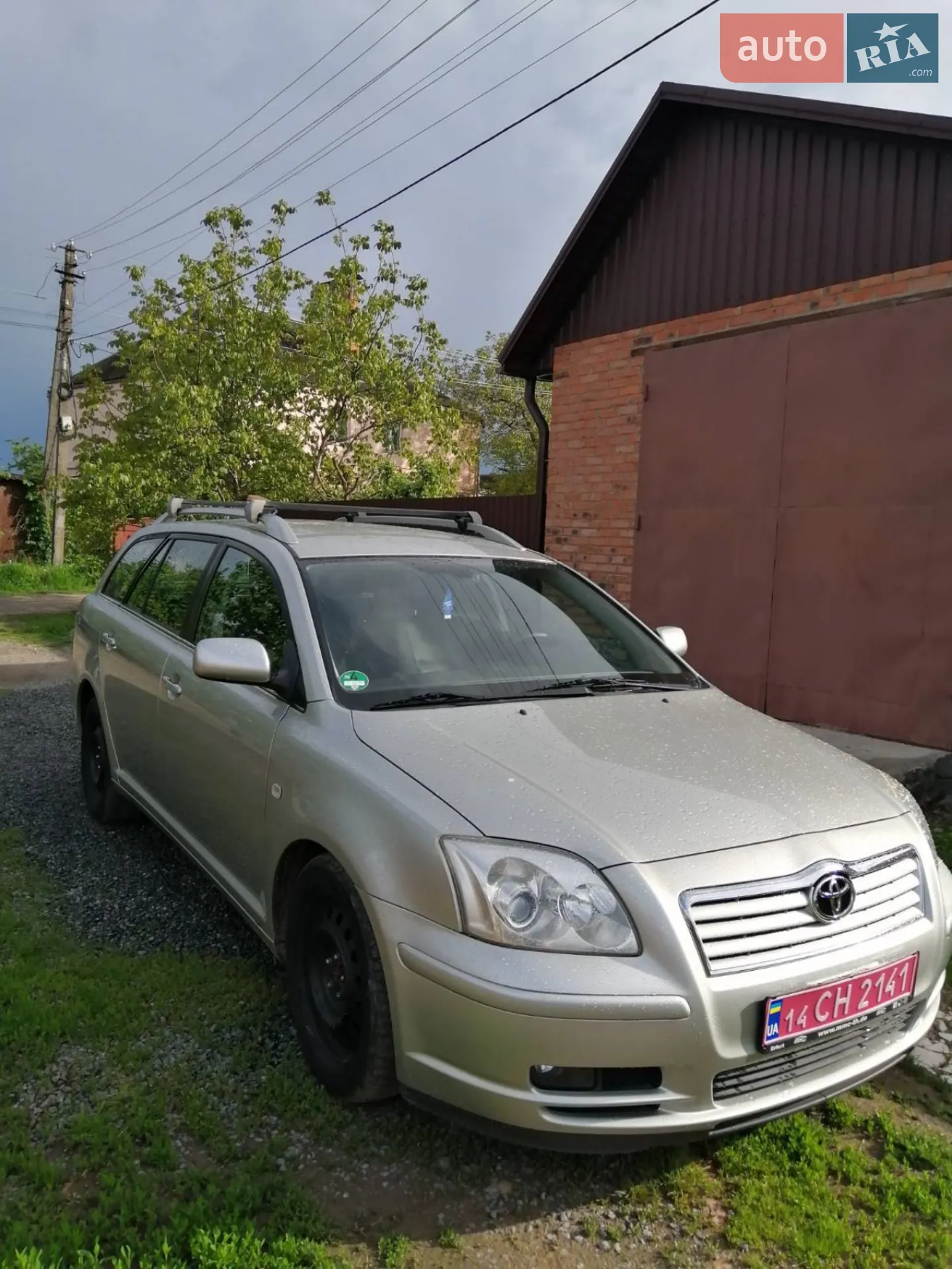 Toyota Avensis, 2005
