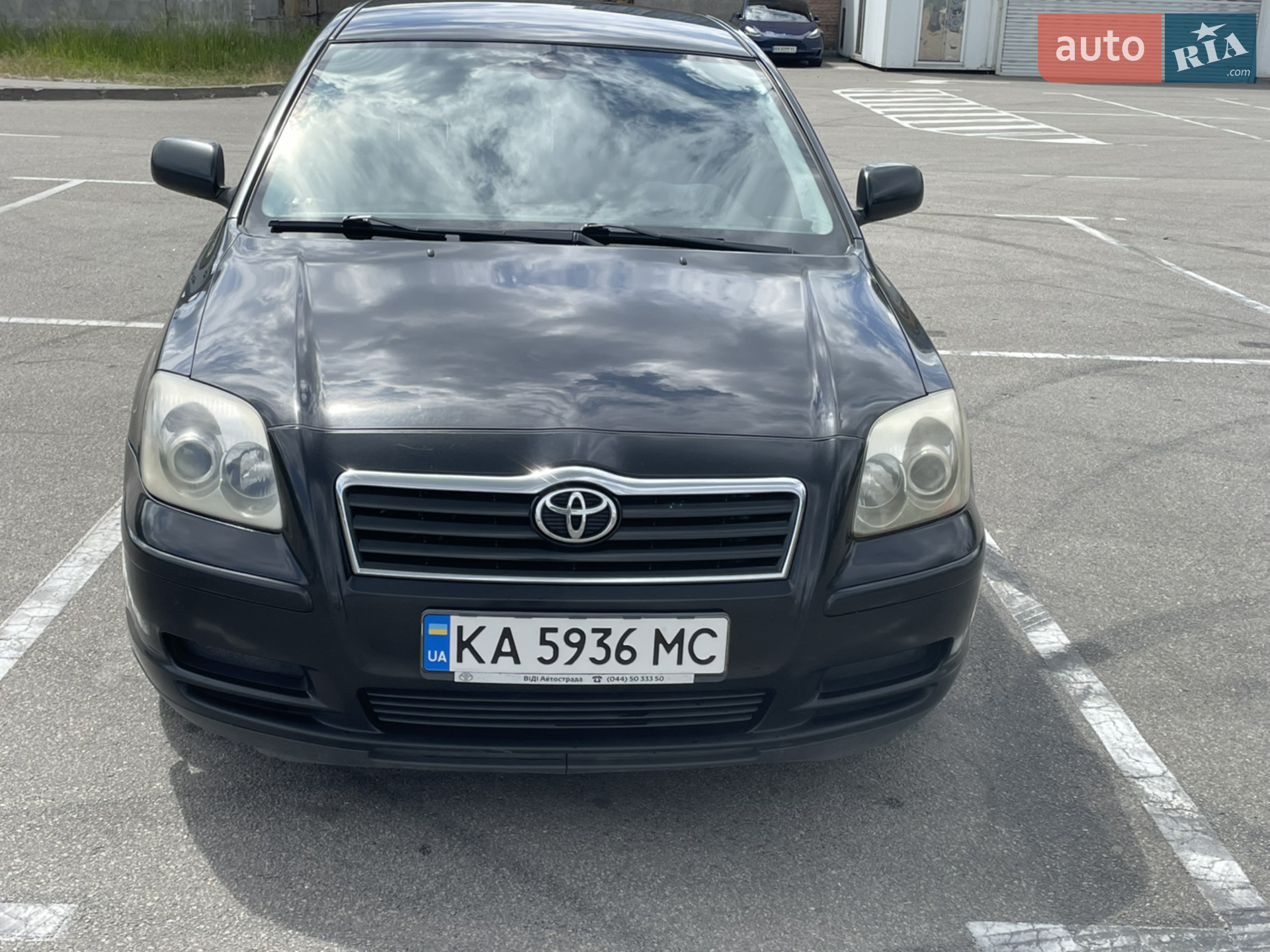 Toyota Avensis, 2004
