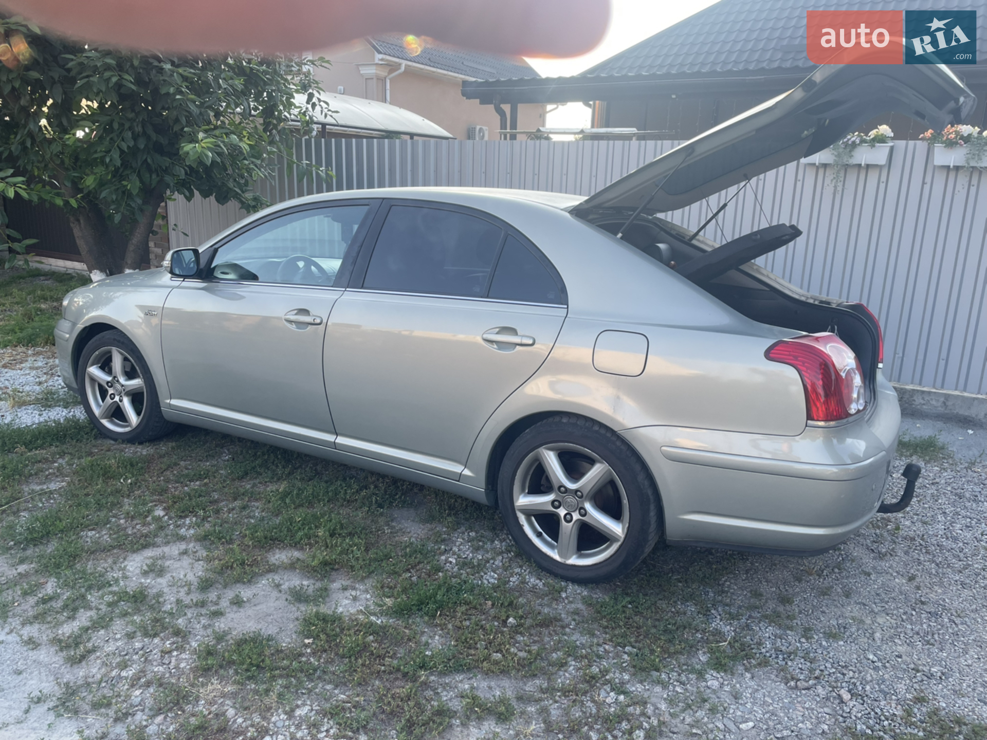 Toyota Avensis, 2006