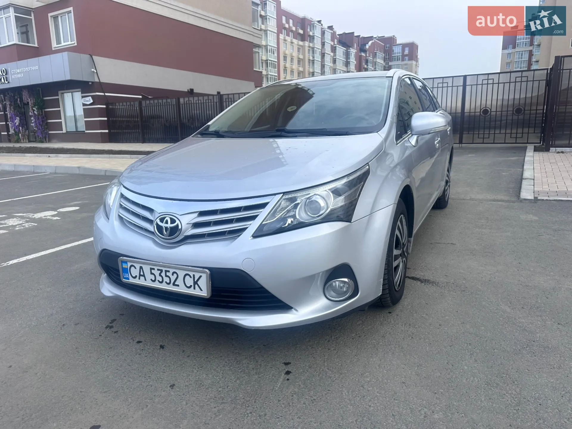 Toyota Avensis, 2012