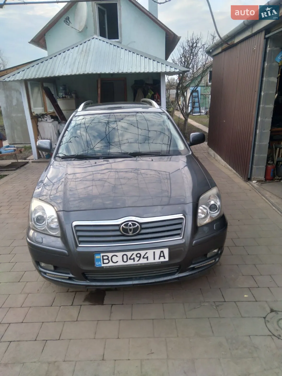 Toyota Avensis, 2005