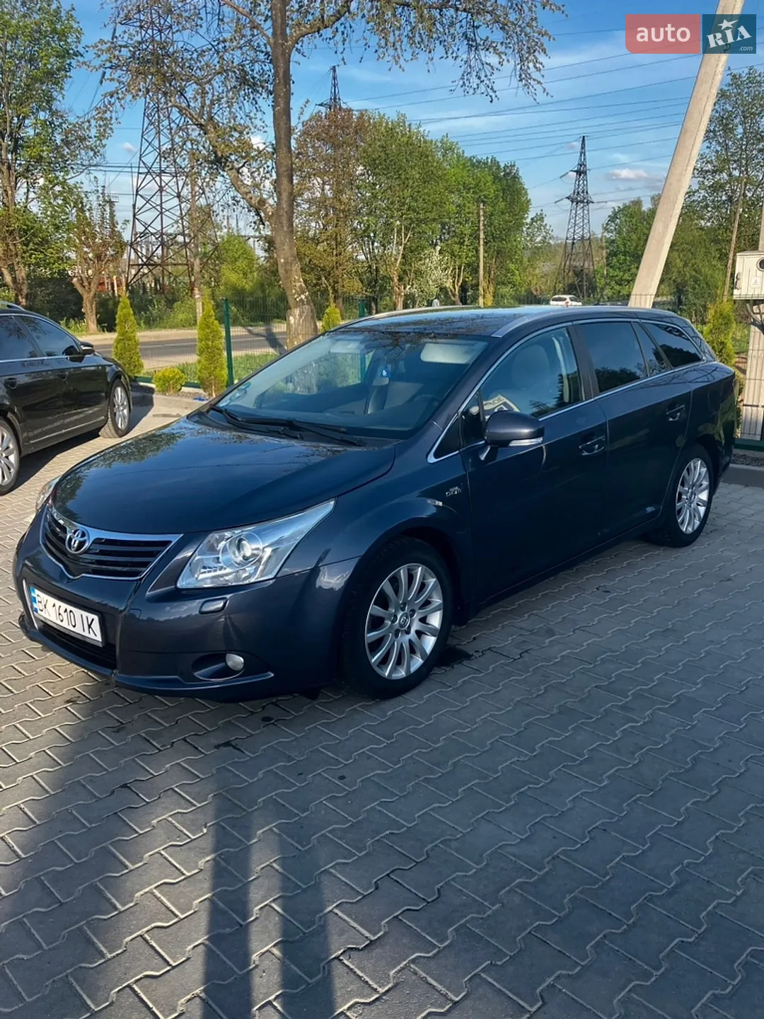 Toyota Avensis, 2010