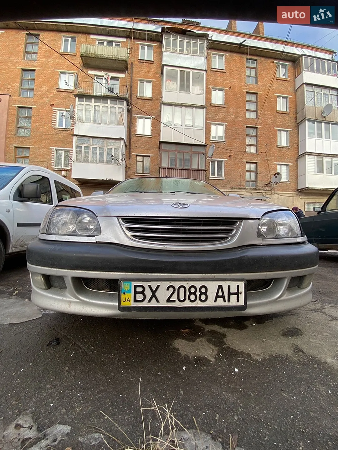 Toyota Avensis, 2000