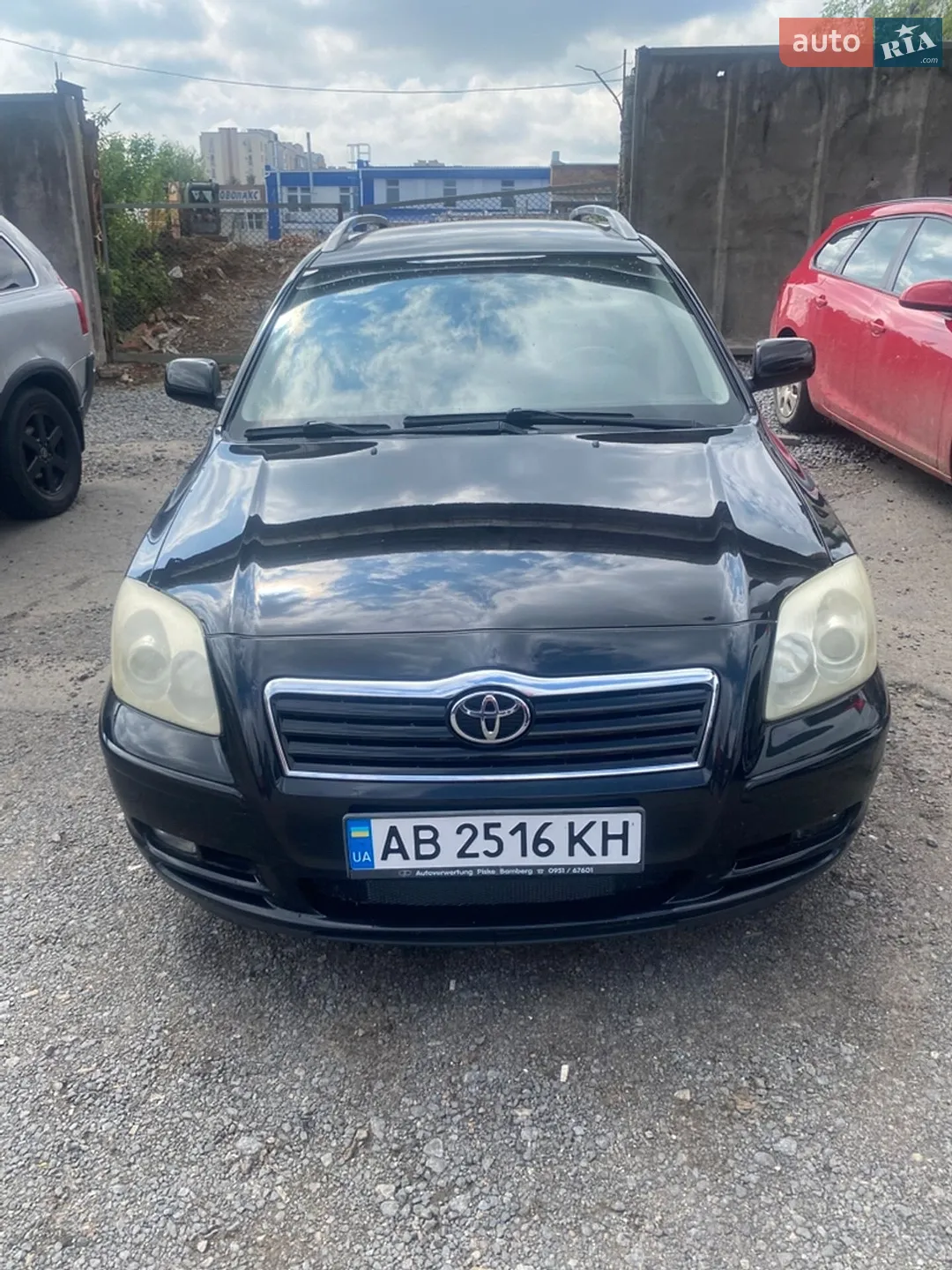 Toyota Avensis, 2004