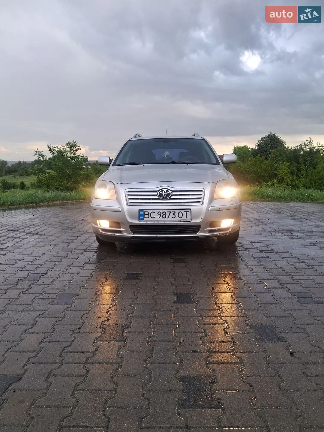 Toyota Avensis, 2003