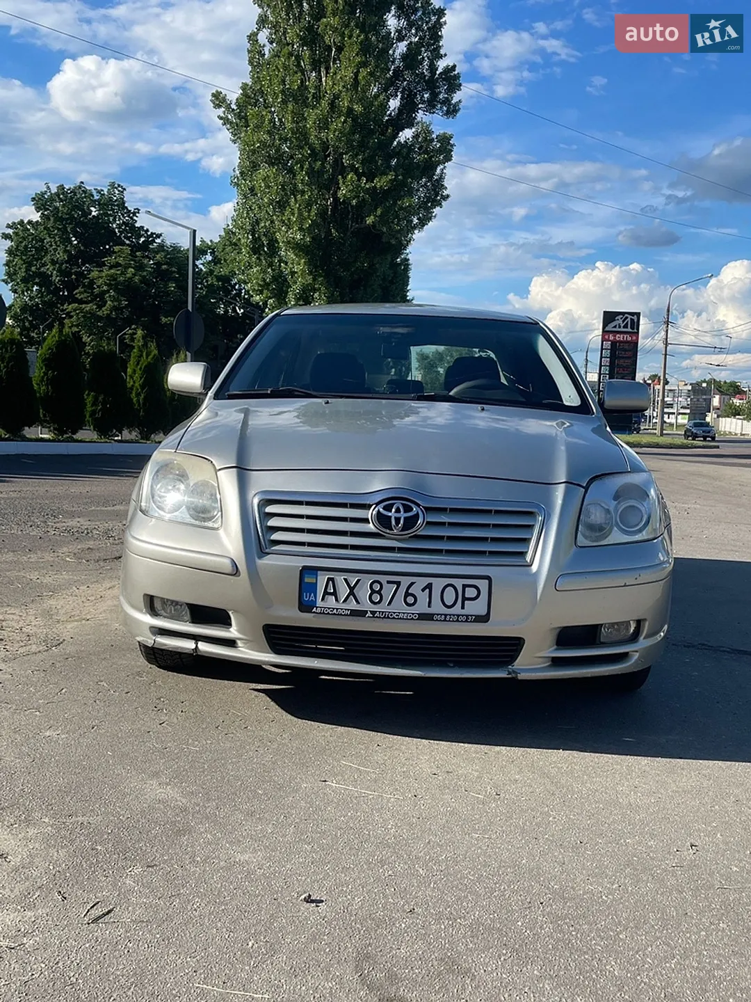 Toyota Avensis, 2004