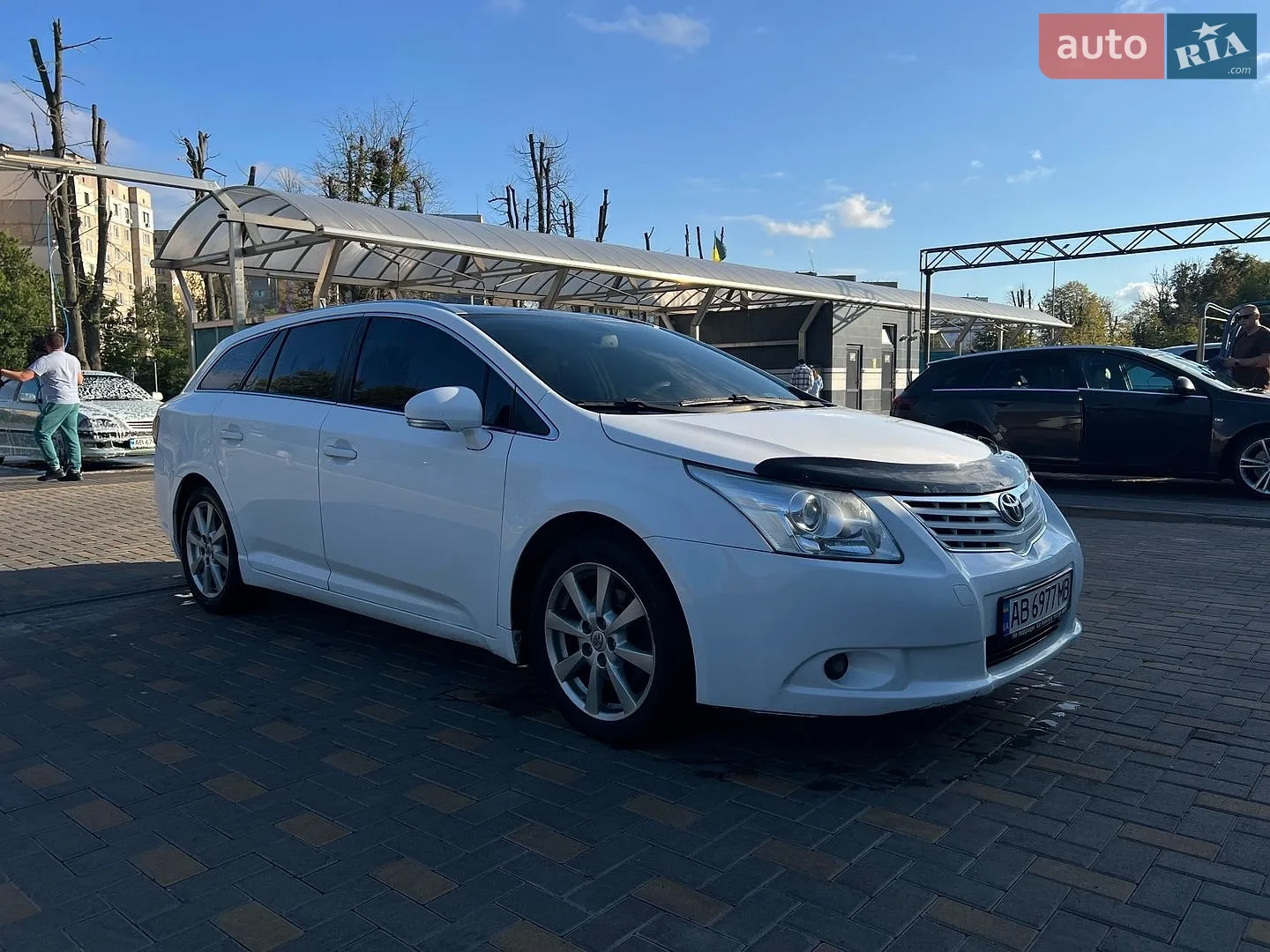 Toyota Avensis, 2010