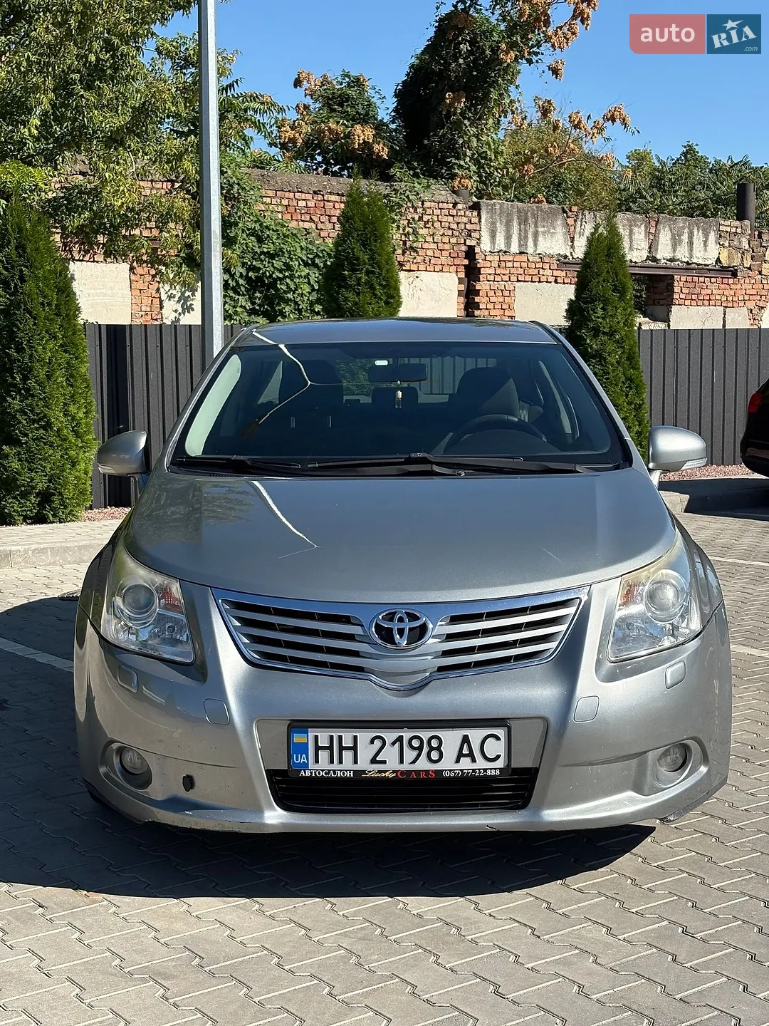 Toyota Avensis, 2010
