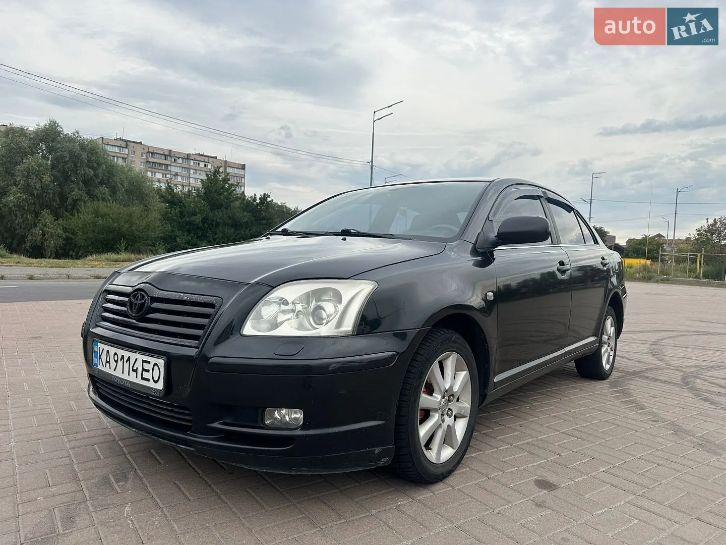 Toyota Avensis, 2005