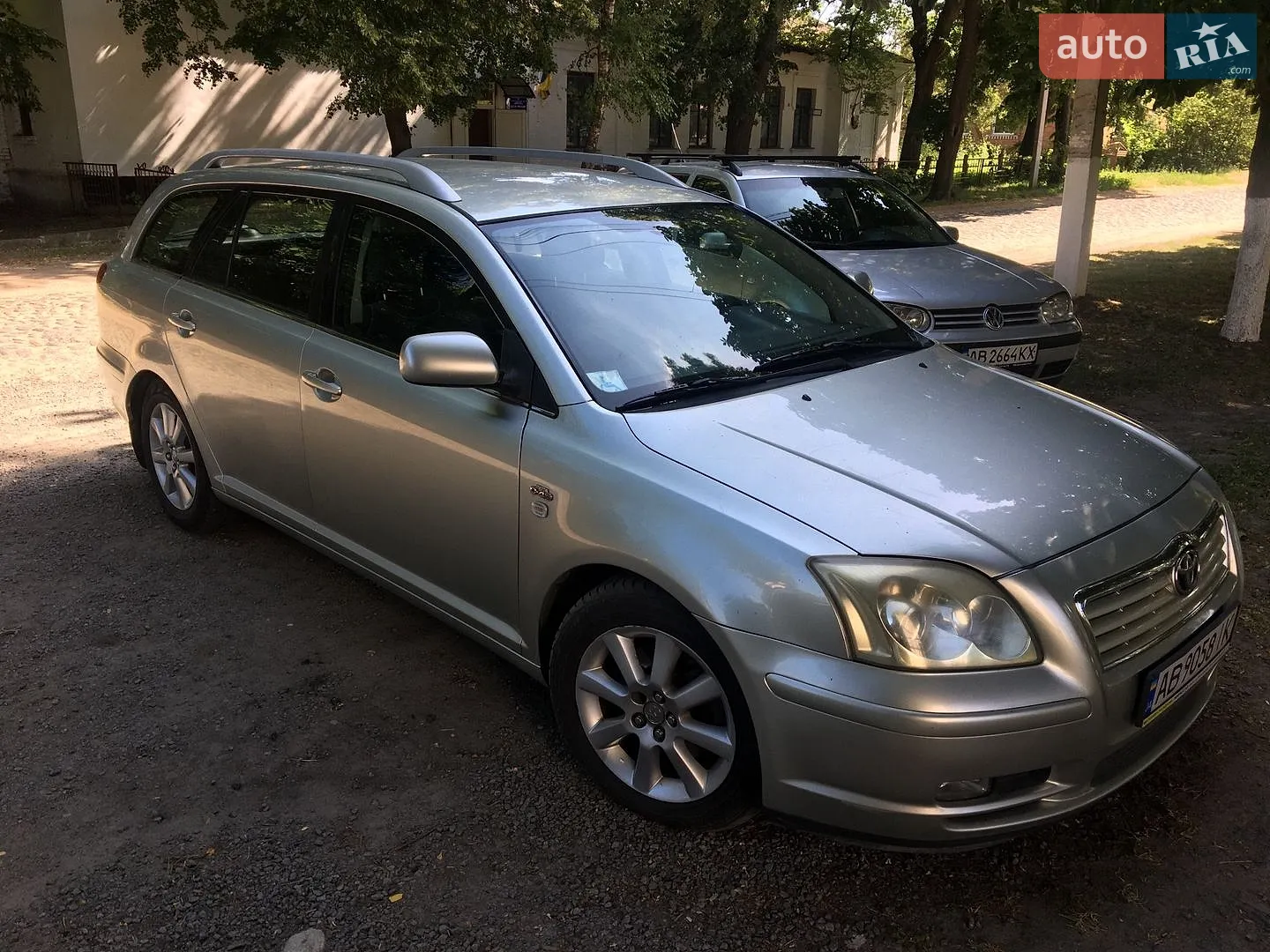 Toyota Avensis, 2004