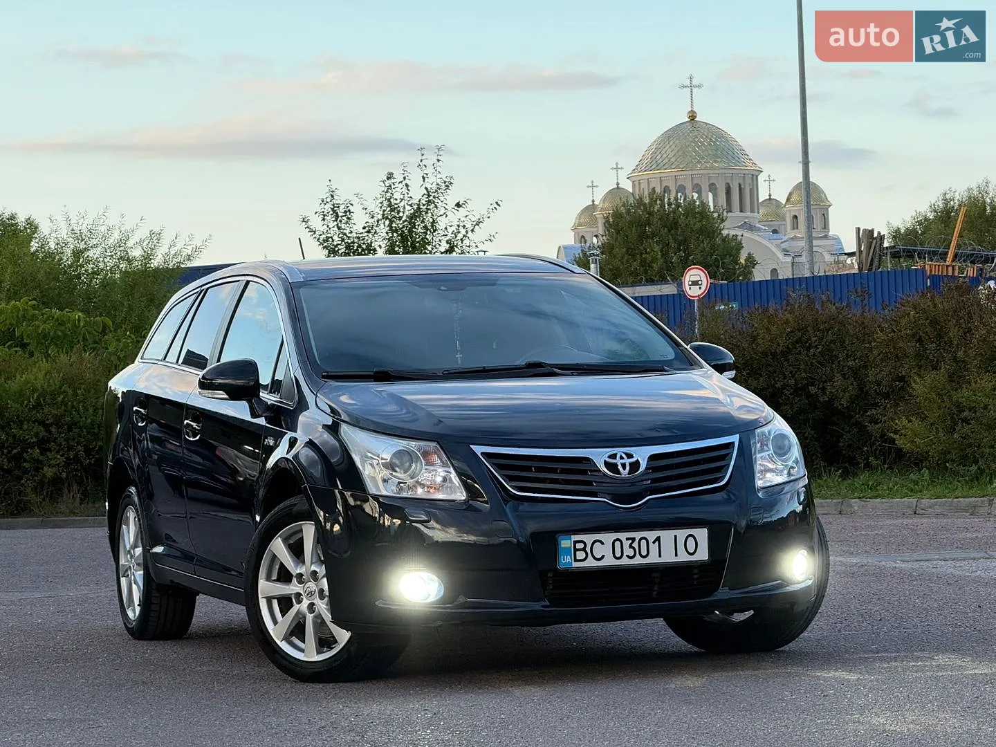 Toyota Avensis, 2011