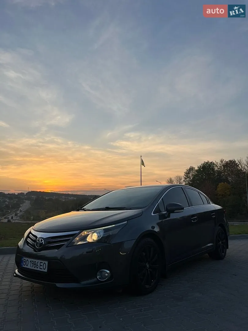 Toyota Avensis, 2011