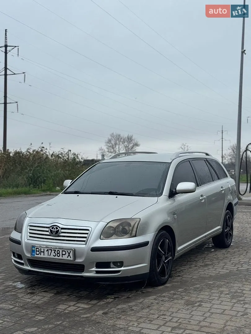 Toyota Avensis, 2005