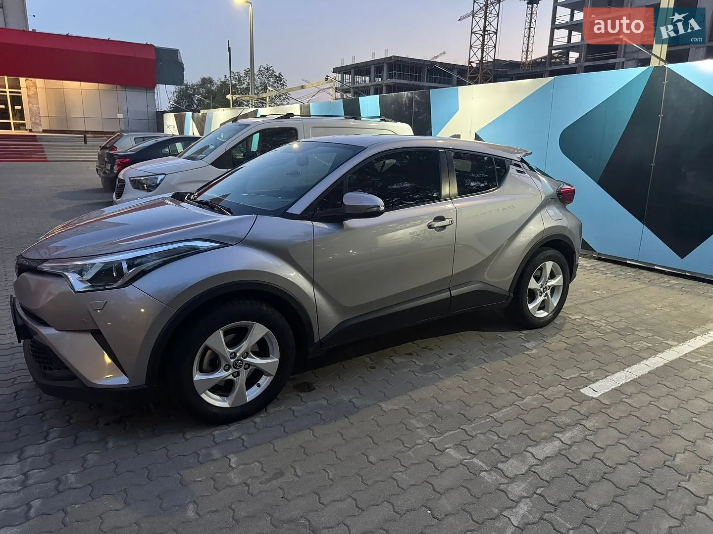 Toyota C-HR, 2018