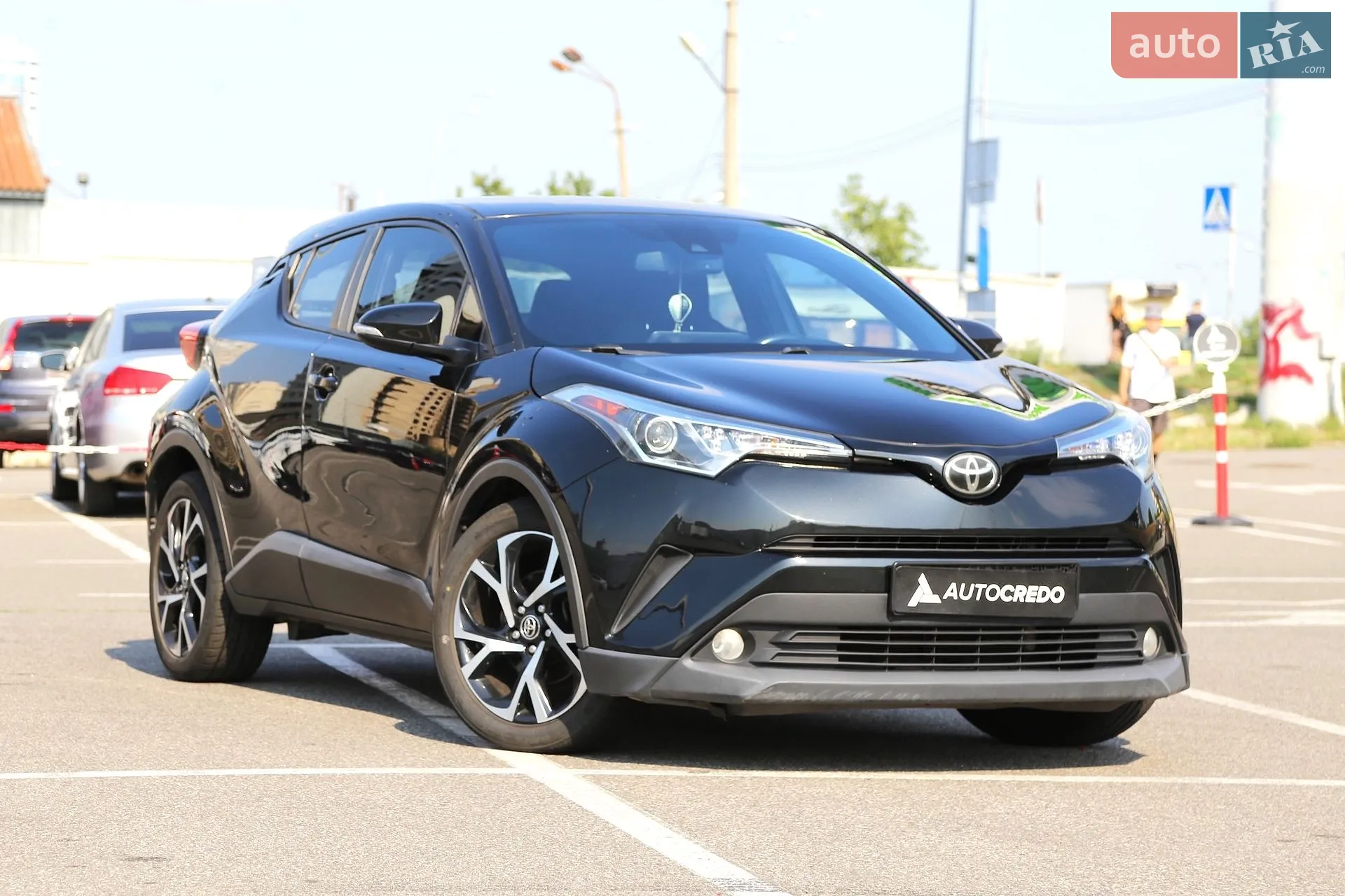 Toyota C-HR, 2017