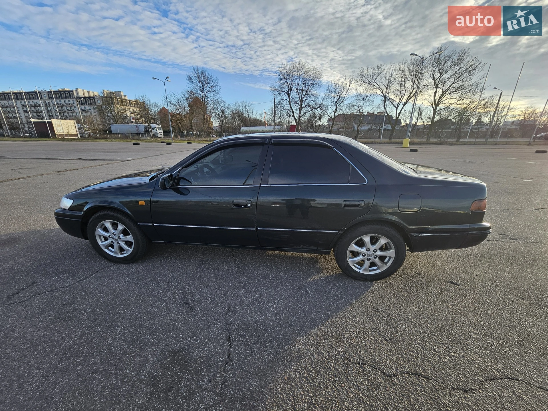 Toyota Camry, 1999